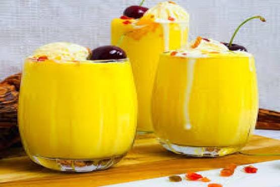 MANGO MILKSHAKE